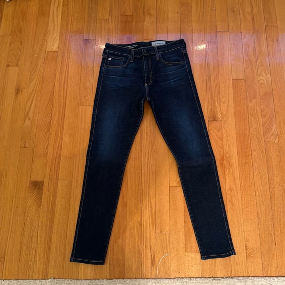 AG the Farrah Skinny Ankle size 29R